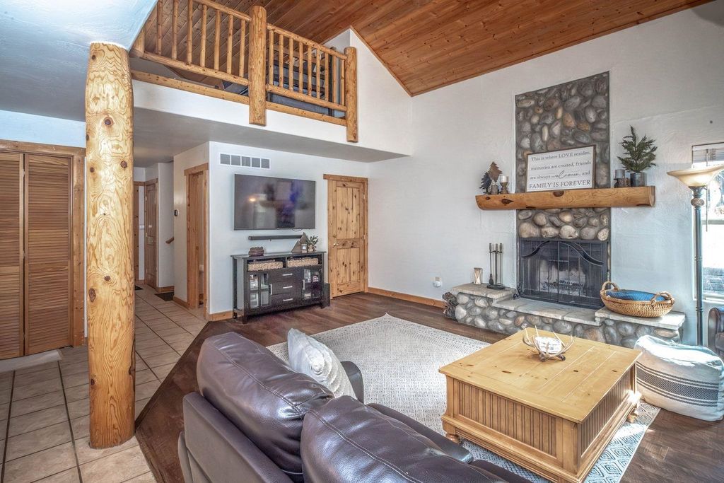 Photo of 14 Chino Terrace, Angel Fire, NM 87710 (MLS # 114244)