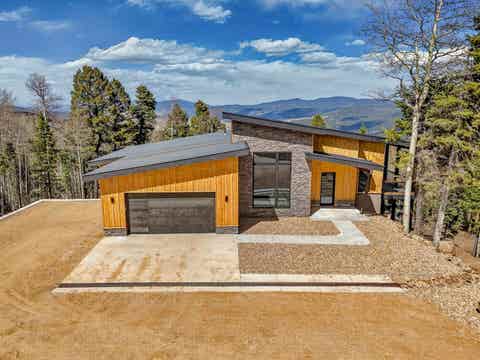 Homes For Sale - 176 Zia Rd<br/> Colfax County, Angel Fire, NM 87710