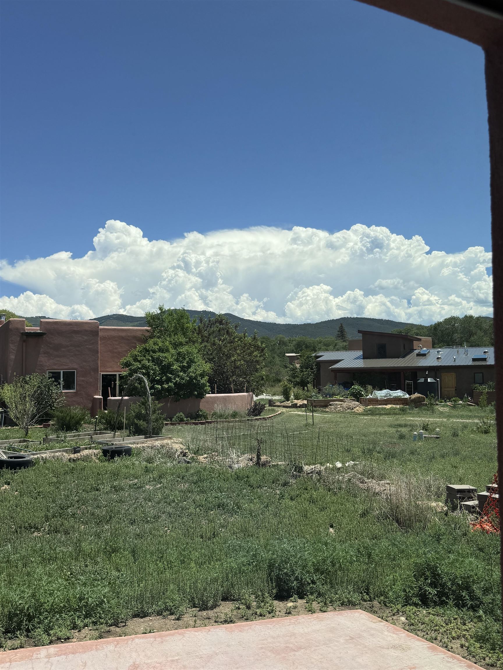 419 Valverde Commons Drive, Taos, New Mexico image 5