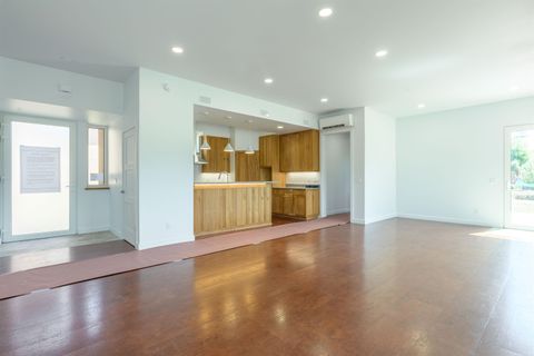 Condo For Sale - 419 Valverde Commons Drive<br/> Taos, NM 87571