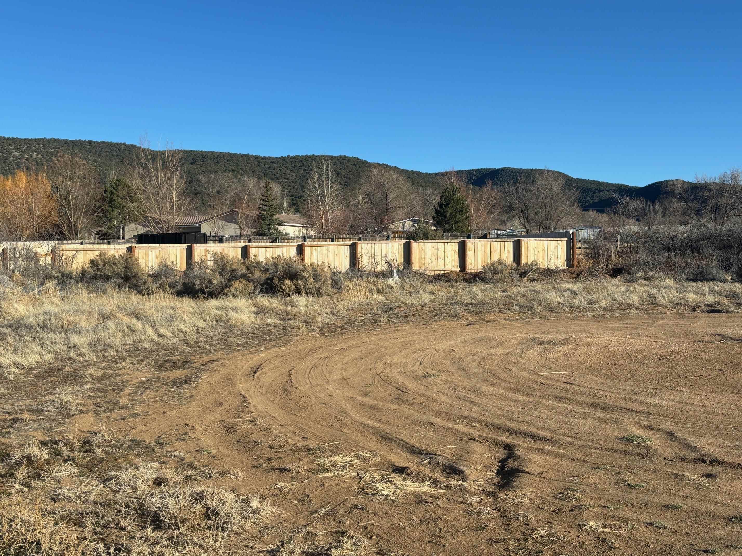 Off Ortiz Ln, Taos, New Mexico image 6