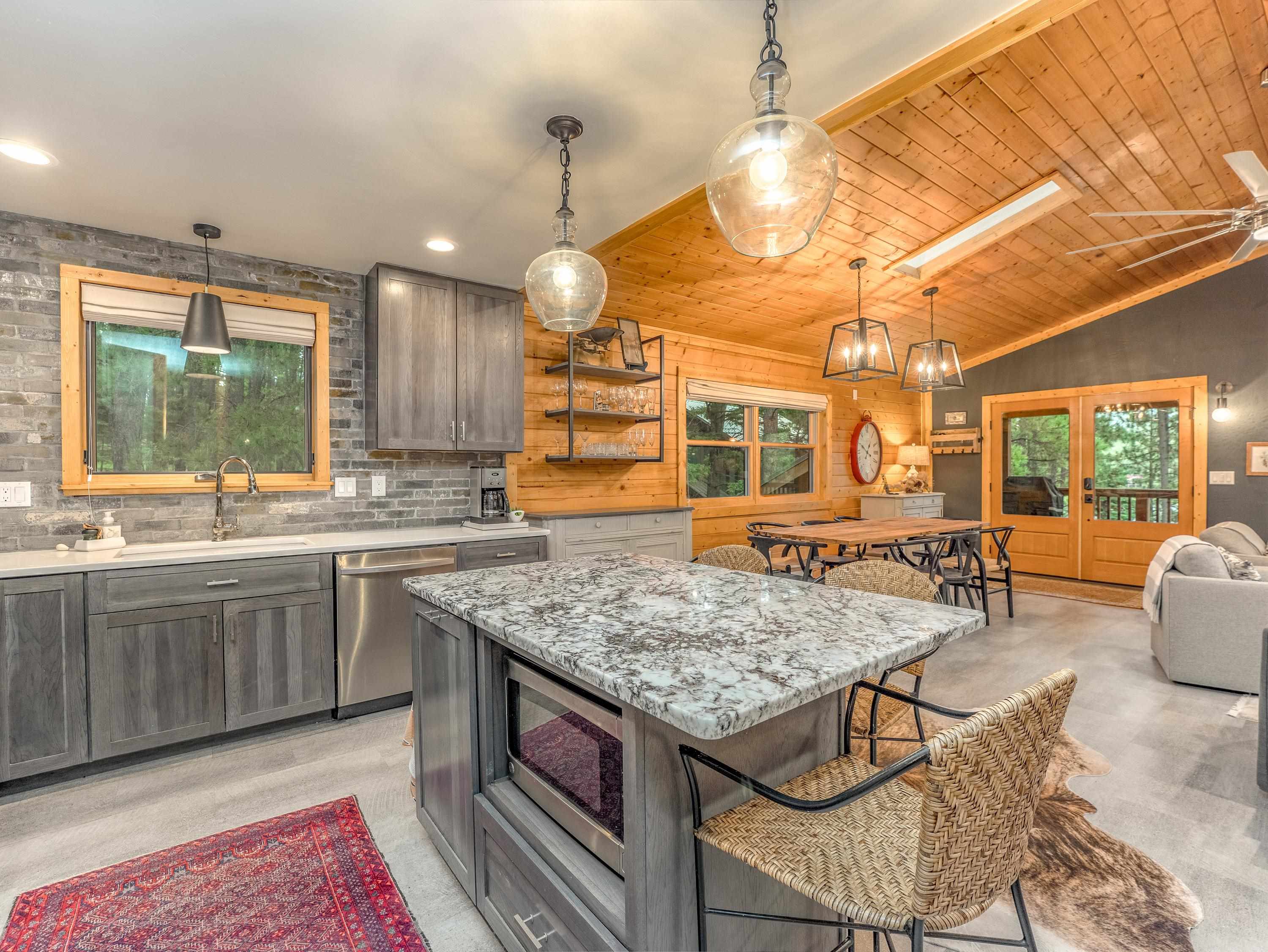 Angel Fire, New Mexico 87710, United States, 4 Bedrooms Bedrooms, ,2 BathroomsBathrooms,Residential,Active,165266