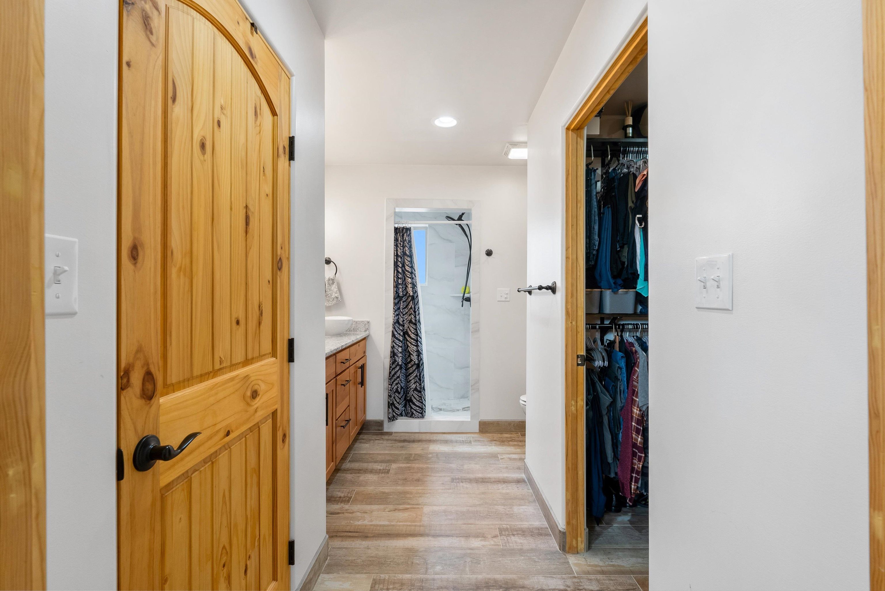 27 Medina Lane, Taos, New Mexico image 20
