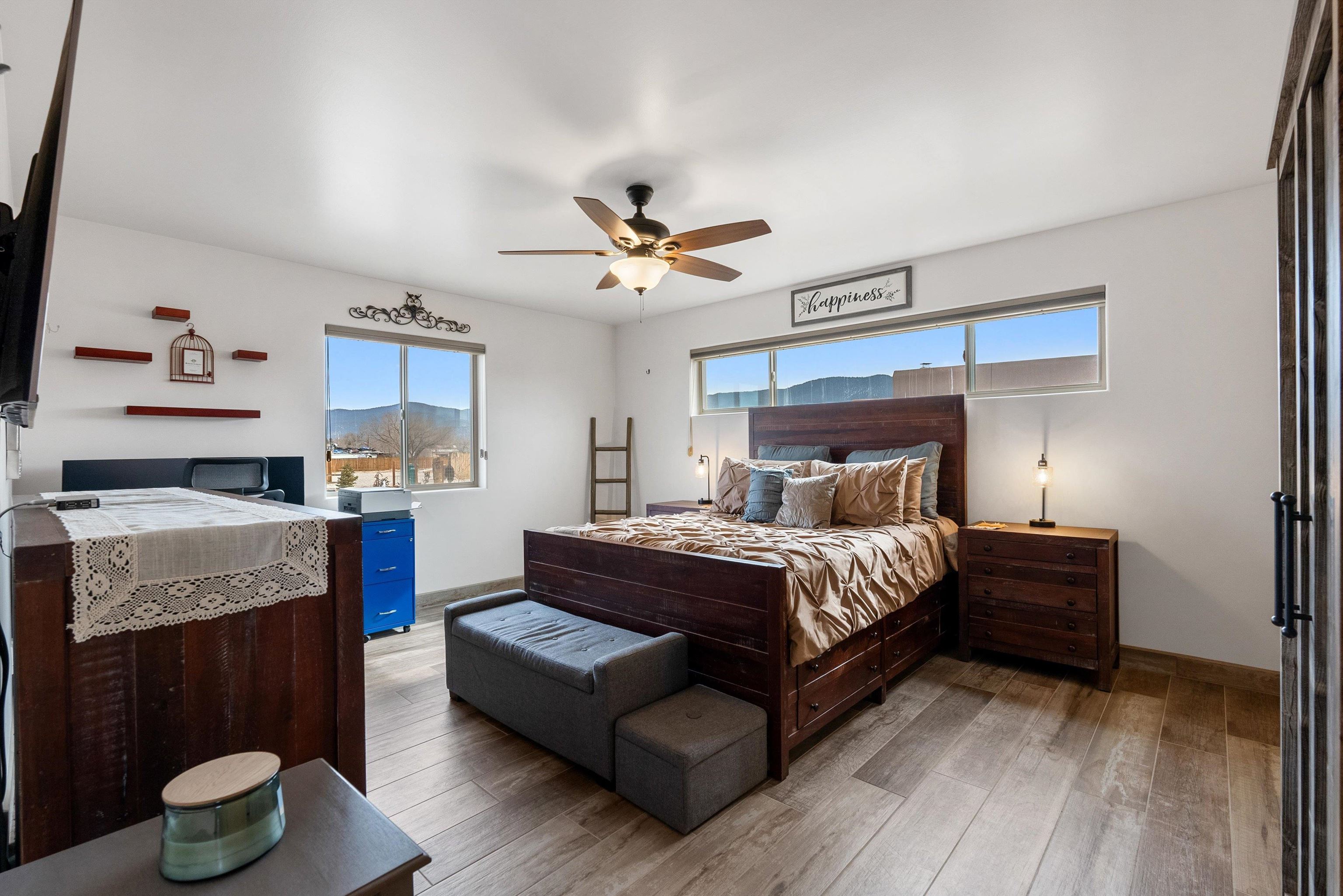 27 Medina Lane, Taos, New Mexico image 15