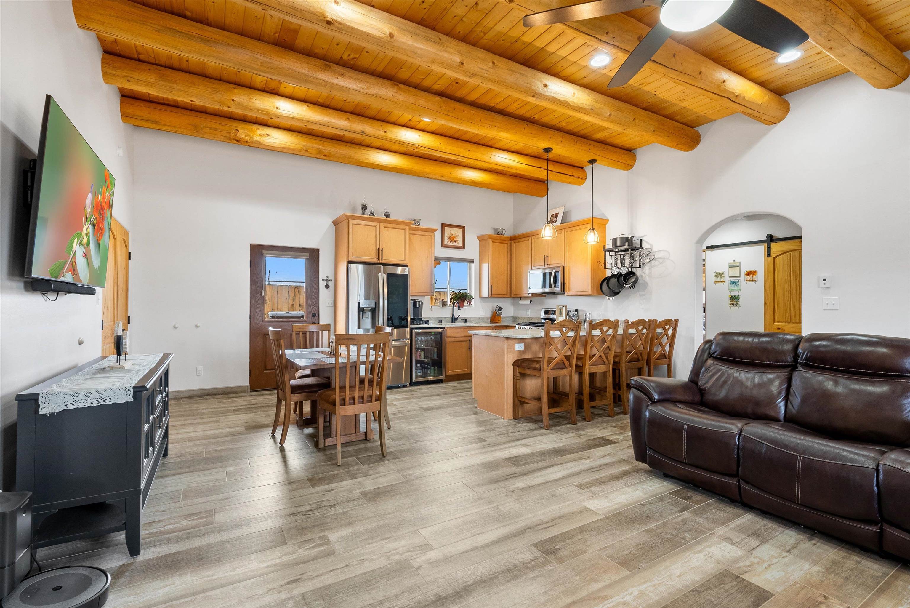 27 Medina Lane, Taos, New Mexico image 6