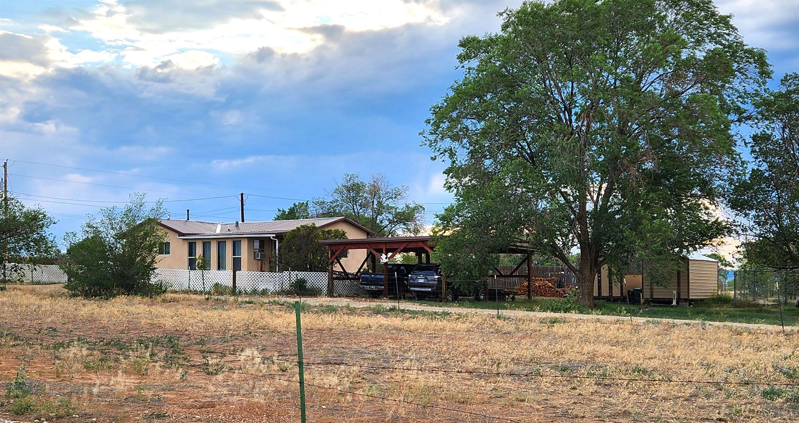 4 Que Bonita Vista, Ranchos de Taos, New Mexico image 1