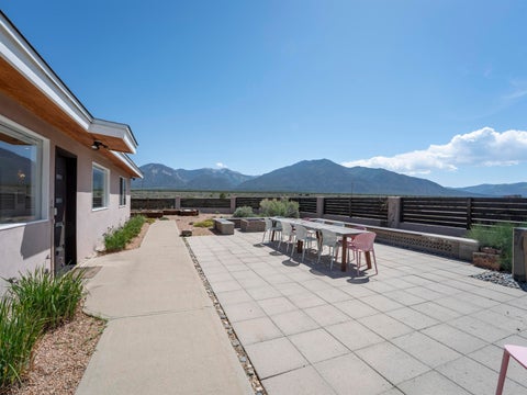 Homes For Sale - 2 Stuart Lane<br/> El Prado, NM 87529