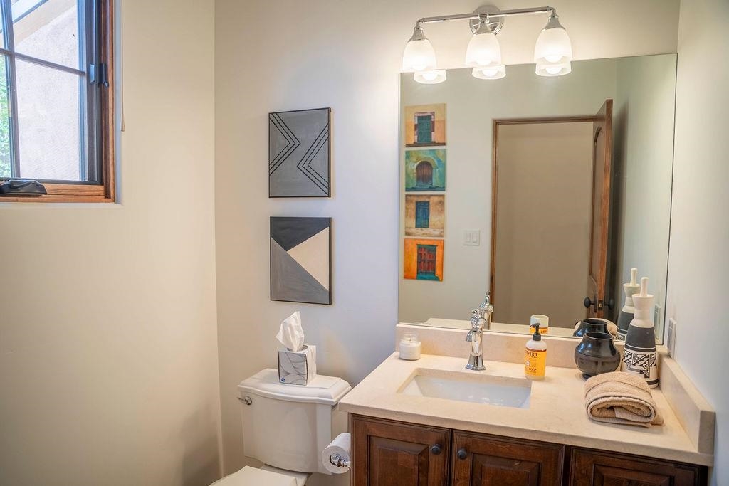 410A Apache Street #410A, Taos, New Mexico image 31