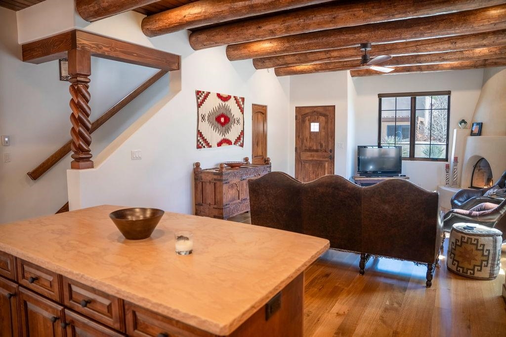 410A Apache Street #410A, Taos, New Mexico image 11