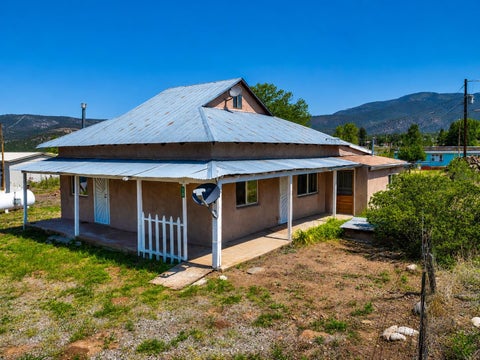 Homes For Sale - 10 Calle De Corazon<br/> Taos County, Rio Lucio, NM 87553