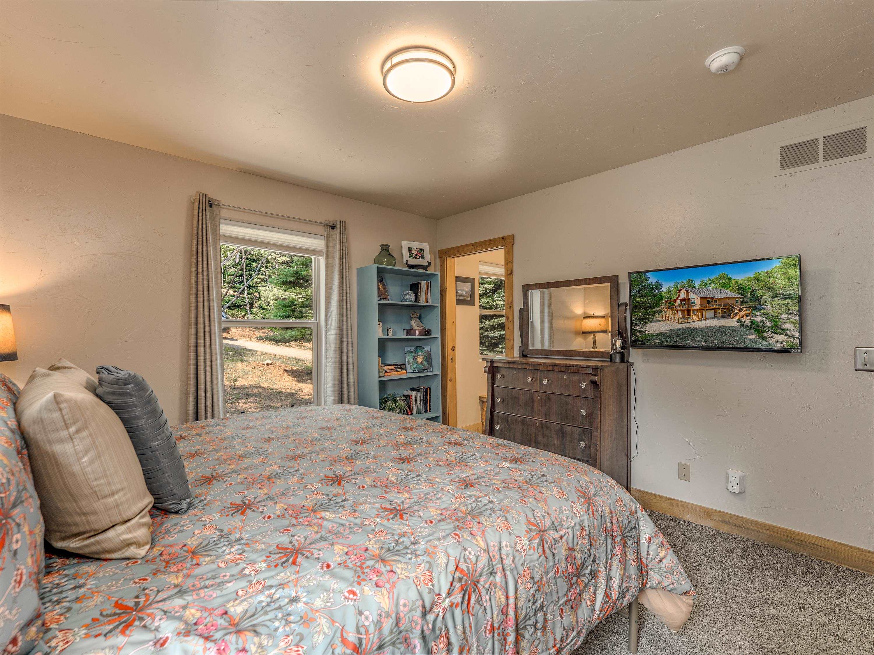 Angel Fire, New Mexico 87710, United States, 4 Bedrooms Bedrooms, ,3 BathroomsBathrooms,Residential,Active,173470