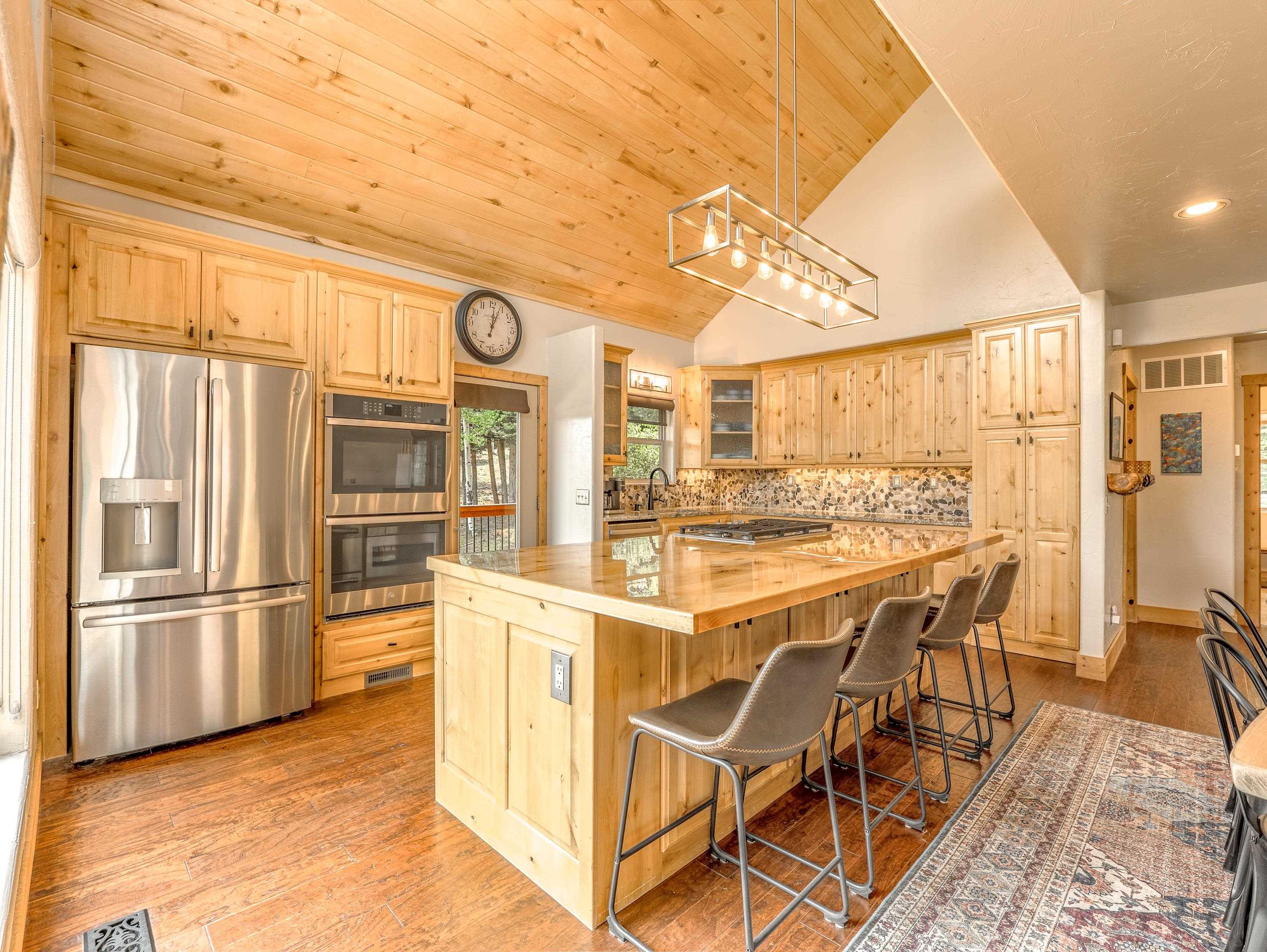 Angel Fire, New Mexico 87710, United States, 4 Bedrooms Bedrooms, ,3 BathroomsBathrooms,Residential,Active,173470