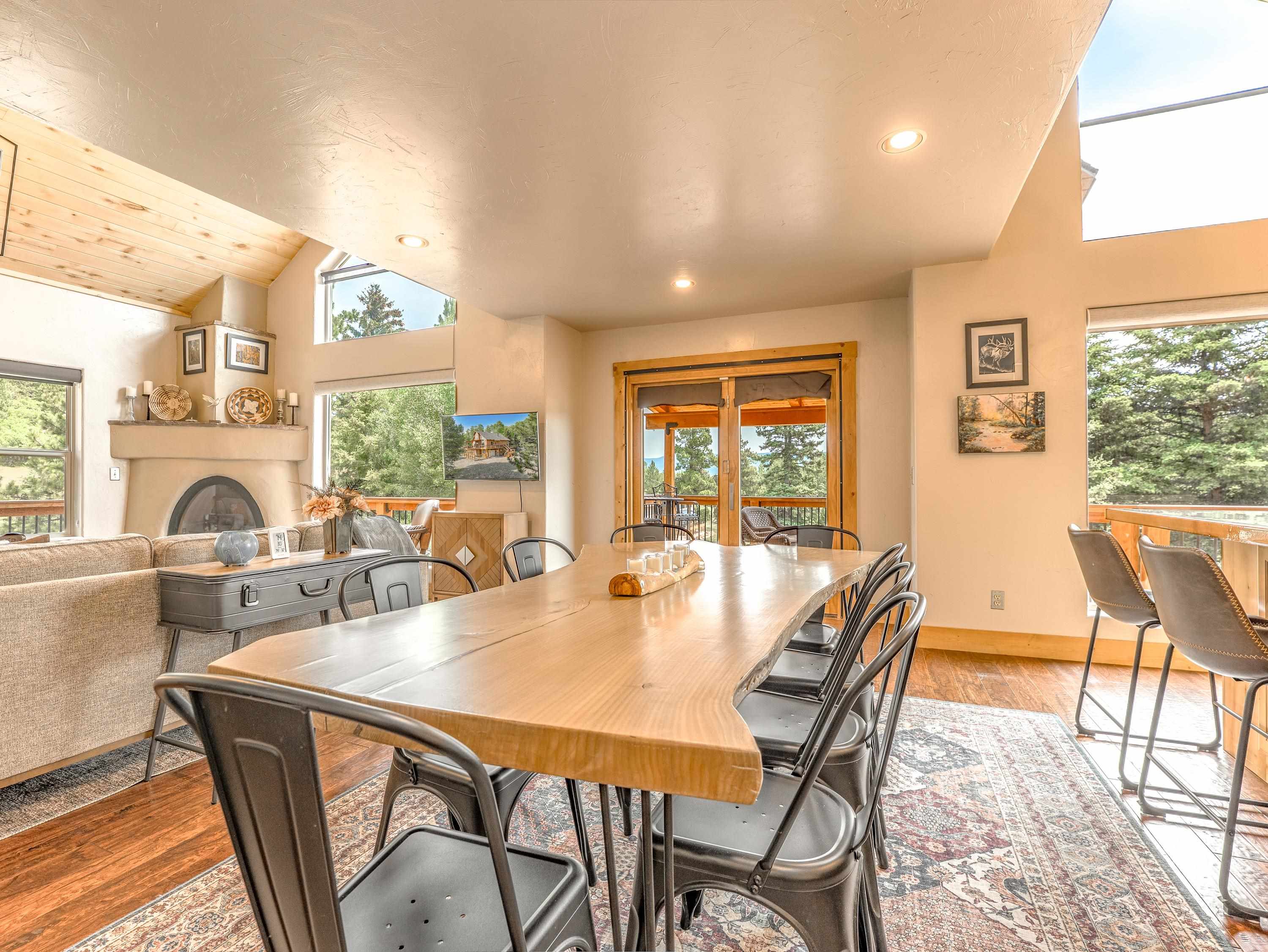 Angel Fire, New Mexico 87710, United States, 4 Bedrooms Bedrooms, ,3 BathroomsBathrooms,Residential,Active,173470