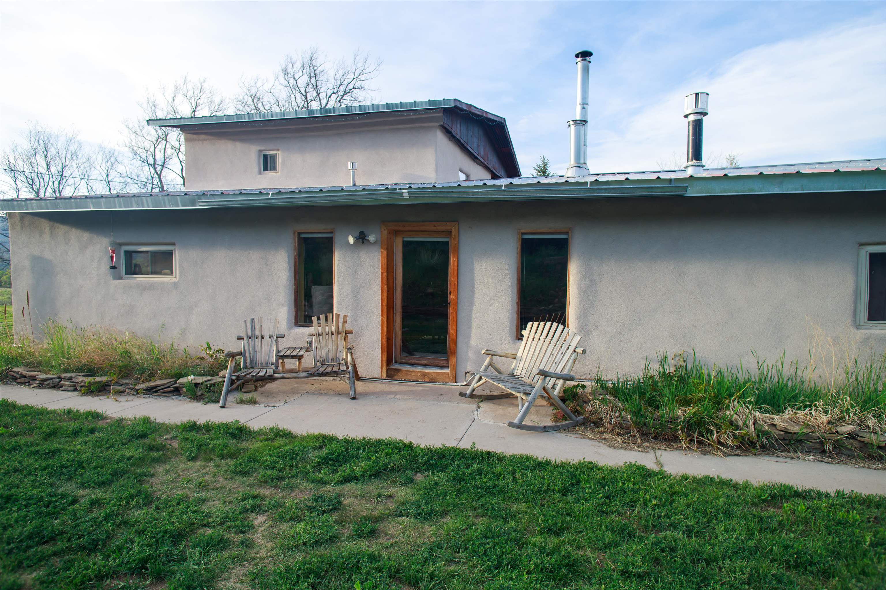 Penasco, New Mexico 87553, United States, 3 Bedrooms Bedrooms, ,2 BathroomsBathrooms,Residential,Active,155133