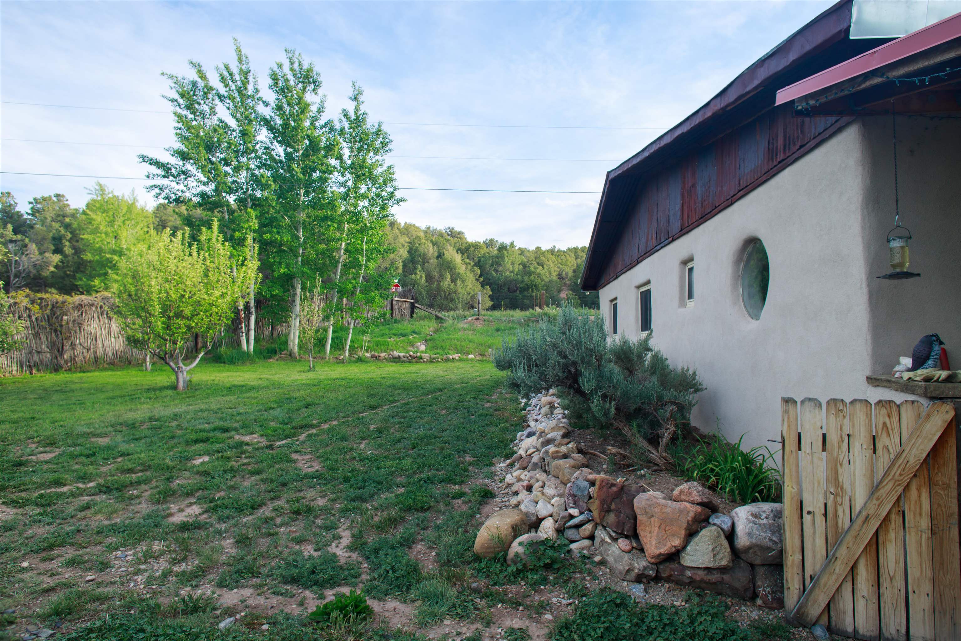 Penasco, New Mexico 87553, United States, 3 Bedrooms Bedrooms, ,2 BathroomsBathrooms,Residential,Active,155133