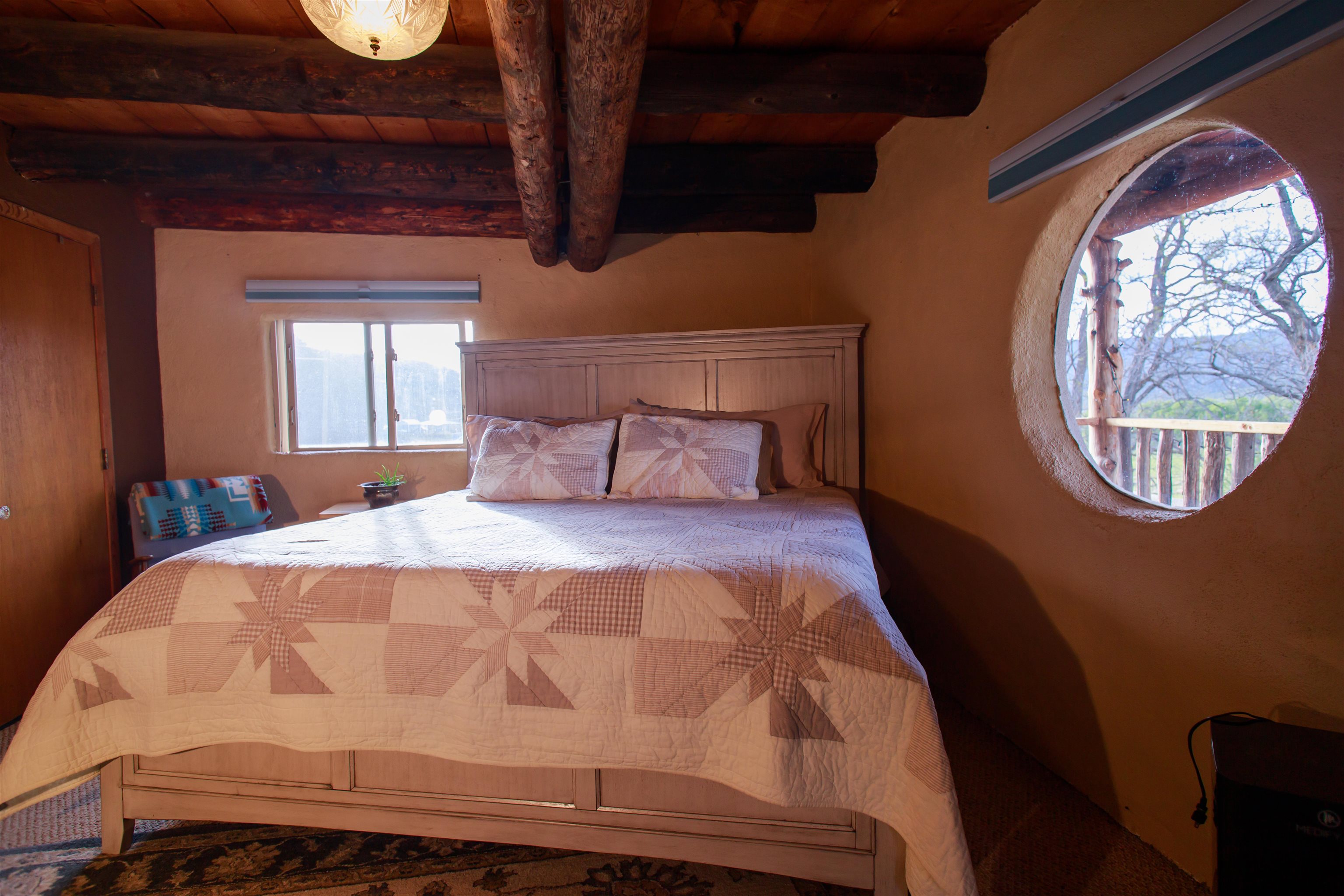 Penasco, New Mexico 87553, United States, 3 Bedrooms Bedrooms, ,2 BathroomsBathrooms,Residential,Active,155133