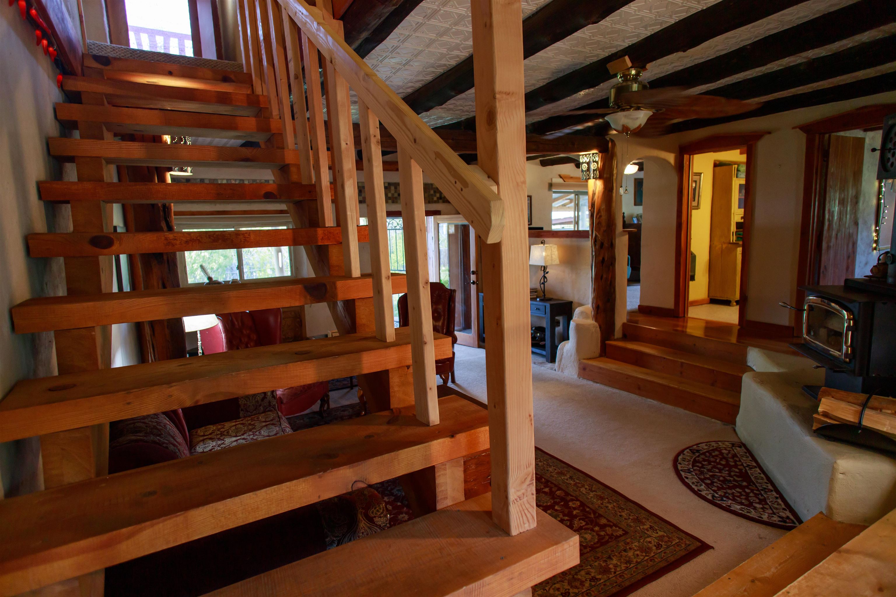 Penasco, New Mexico 87553, United States, 3 Bedrooms Bedrooms, ,2 BathroomsBathrooms,Residential,Active,155133