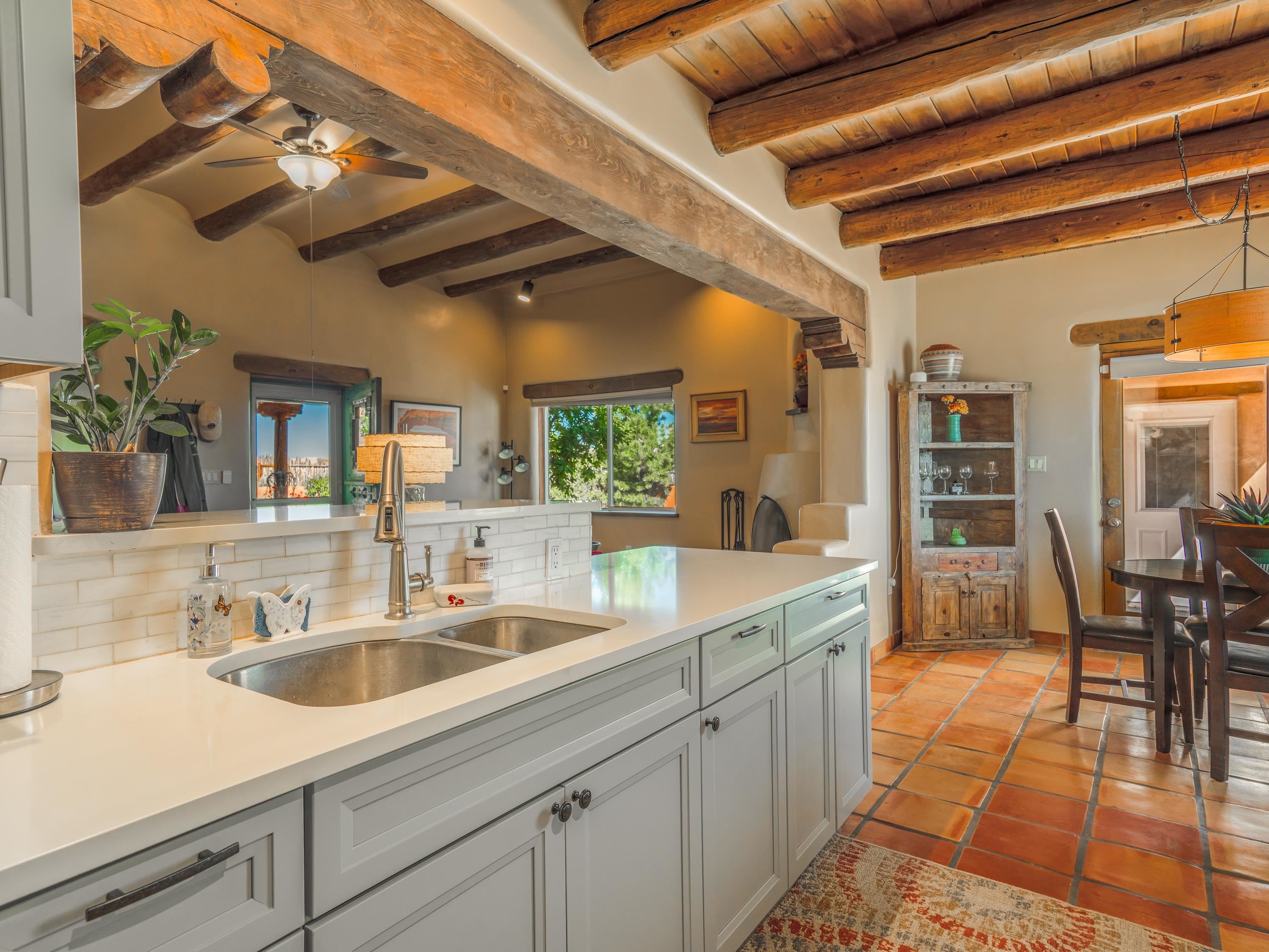 Ranchos De Taos, New Mexico 87557, United States, 3 Bedrooms Bedrooms, ,4 BathroomsBathrooms,Residential,Active,153019