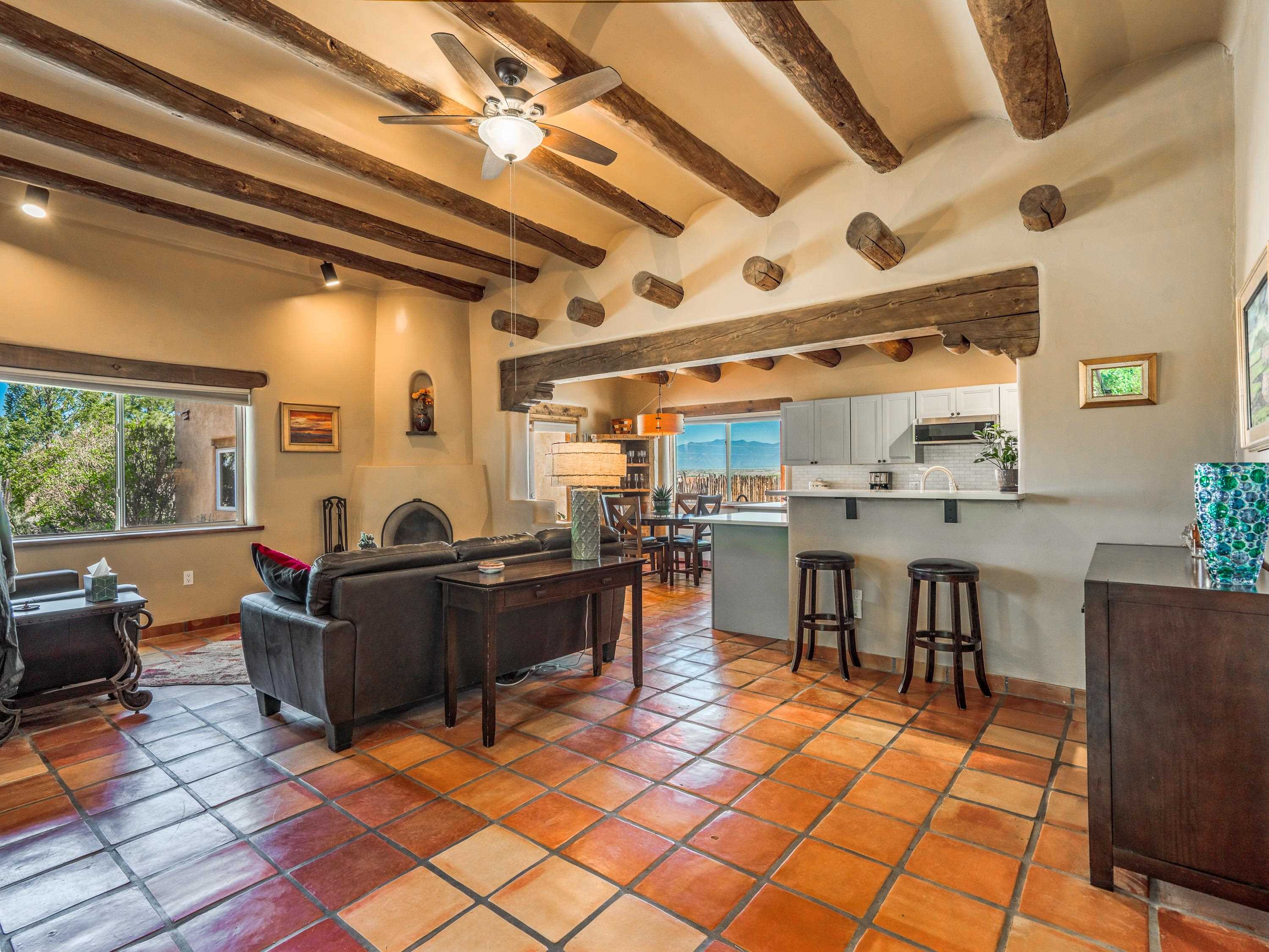 Ranchos De Taos, New Mexico 87557, United States, 3 Bedrooms Bedrooms, ,4 BathroomsBathrooms,Residential,Active,153019
