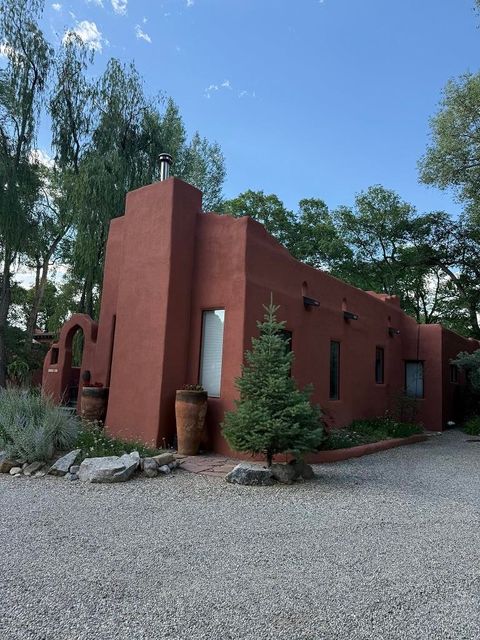 Photo of 316 Burch Street #3, Taos, NM 87571 (MLS # 113684)