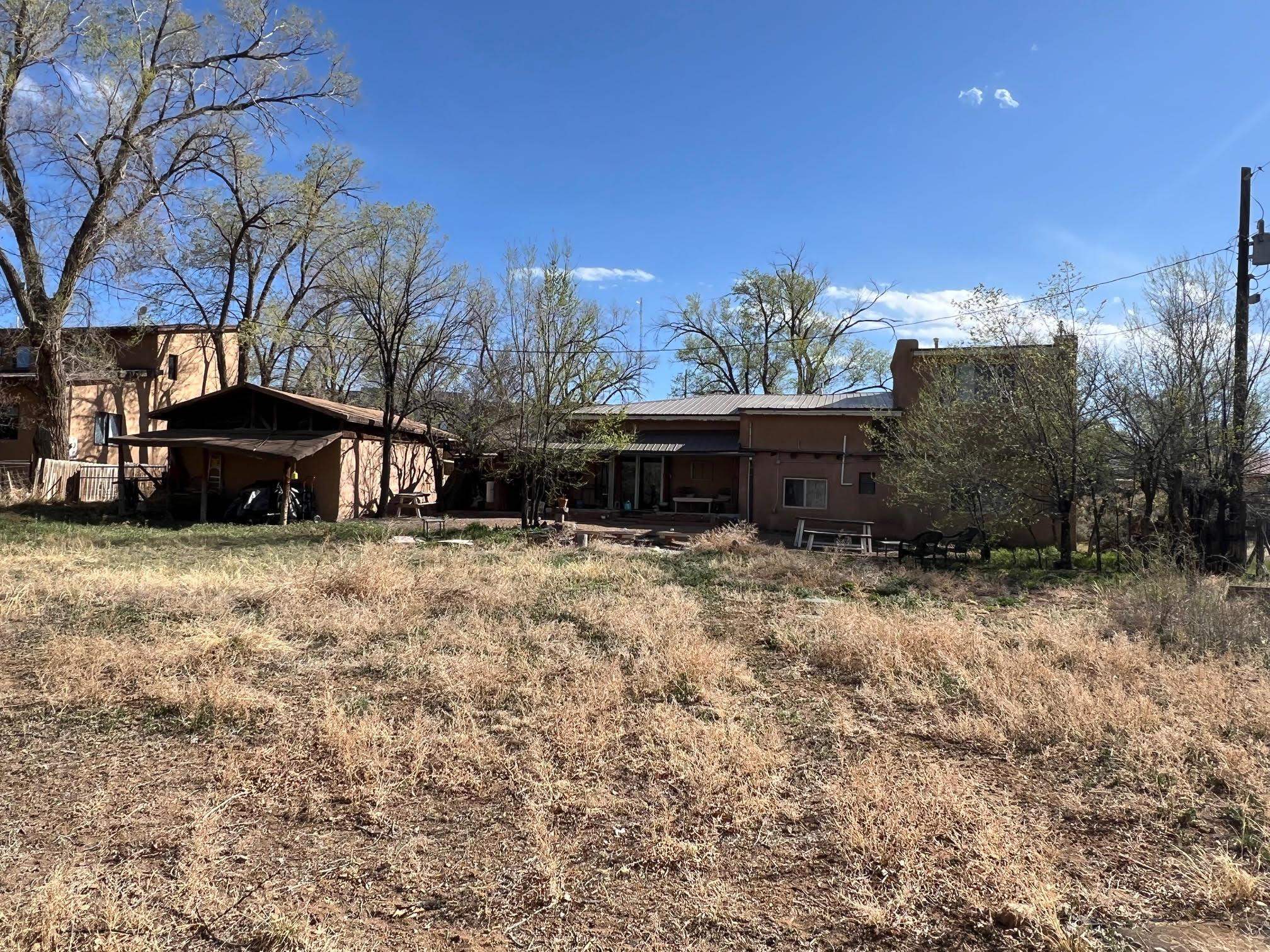 209 Herdner Road, Taos, New Mexico image 6