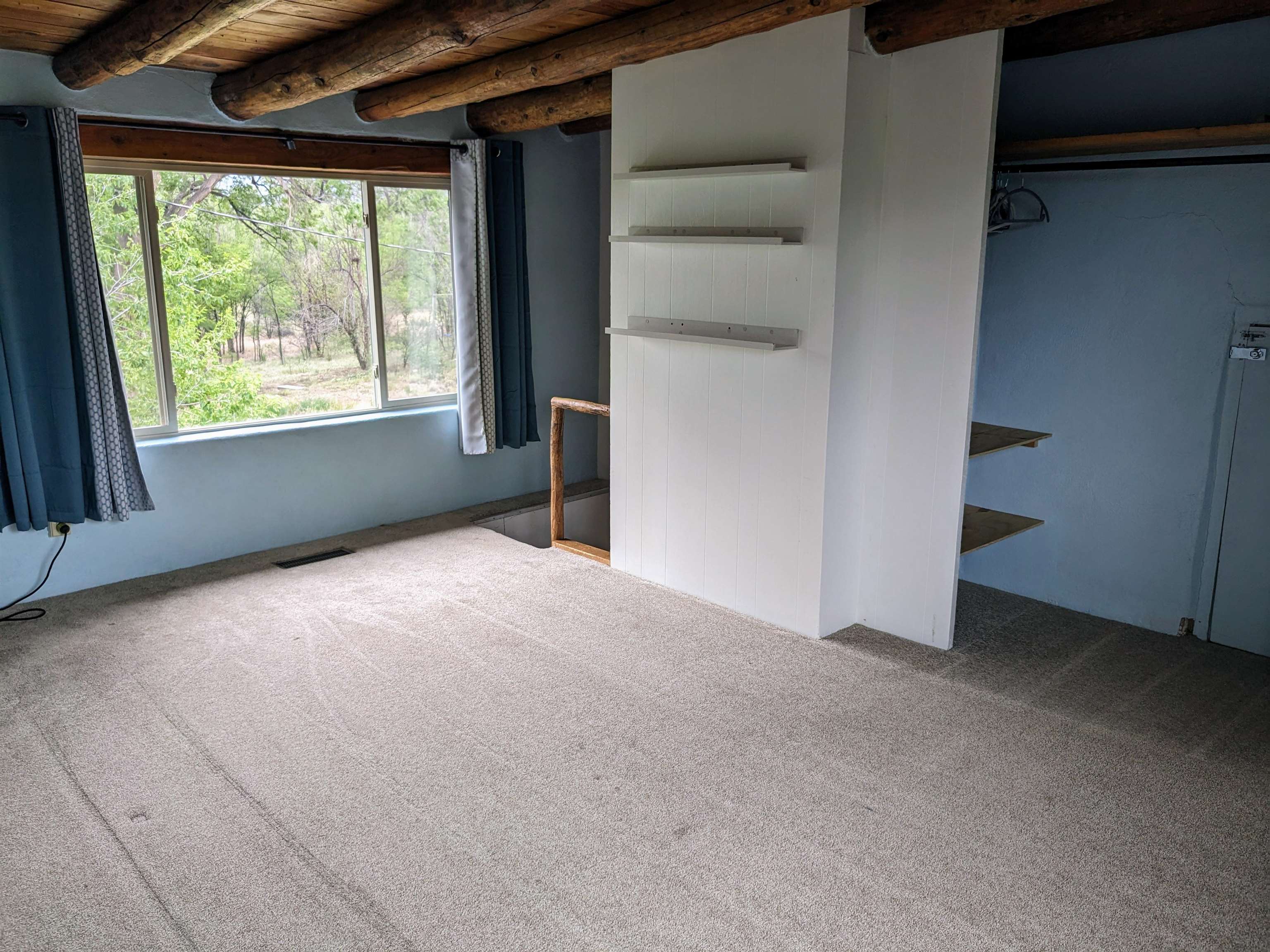 209 Herdner Road, Taos, New Mexico image 14