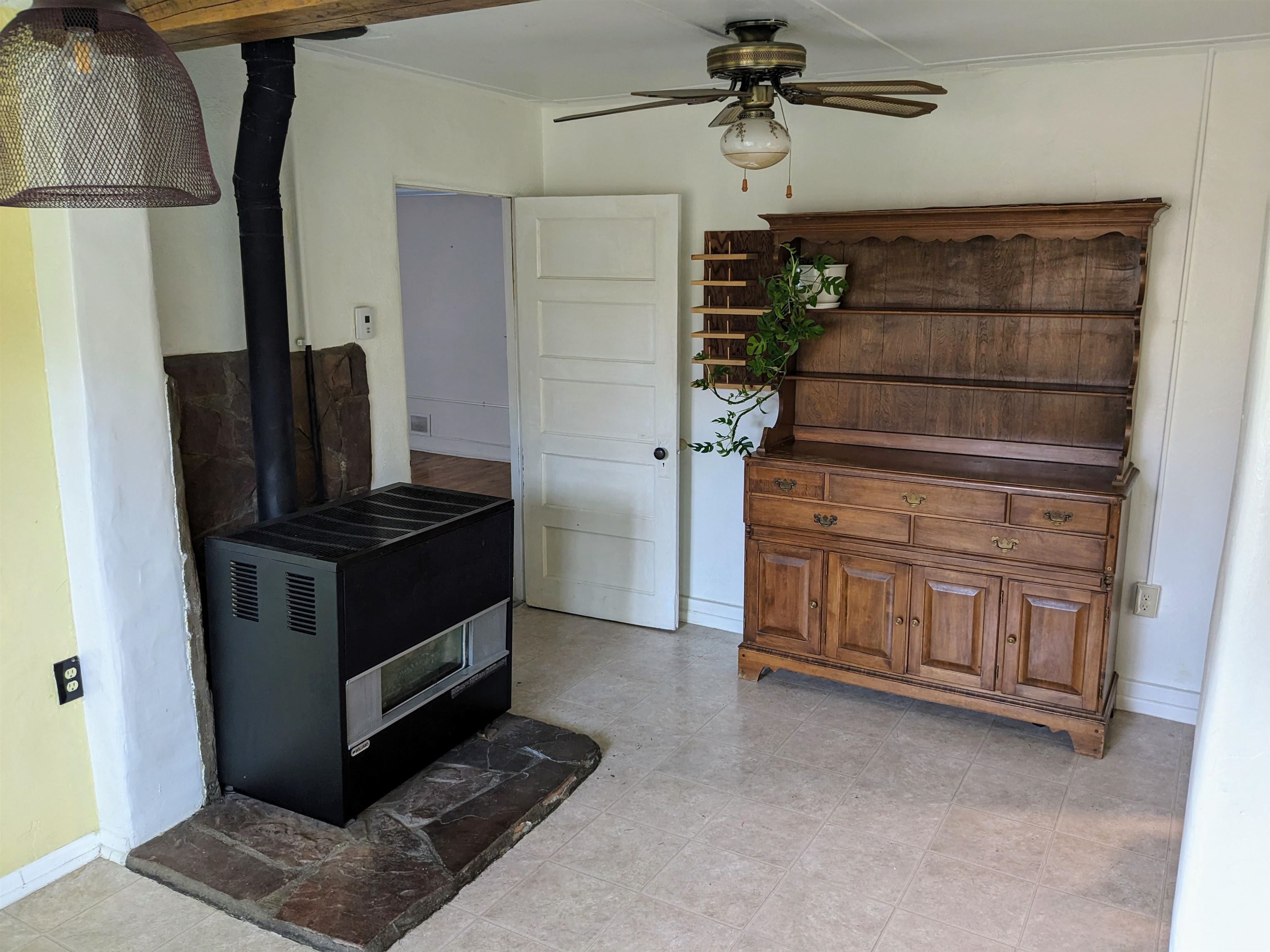 209 Herdner Road, Taos, New Mexico image 16