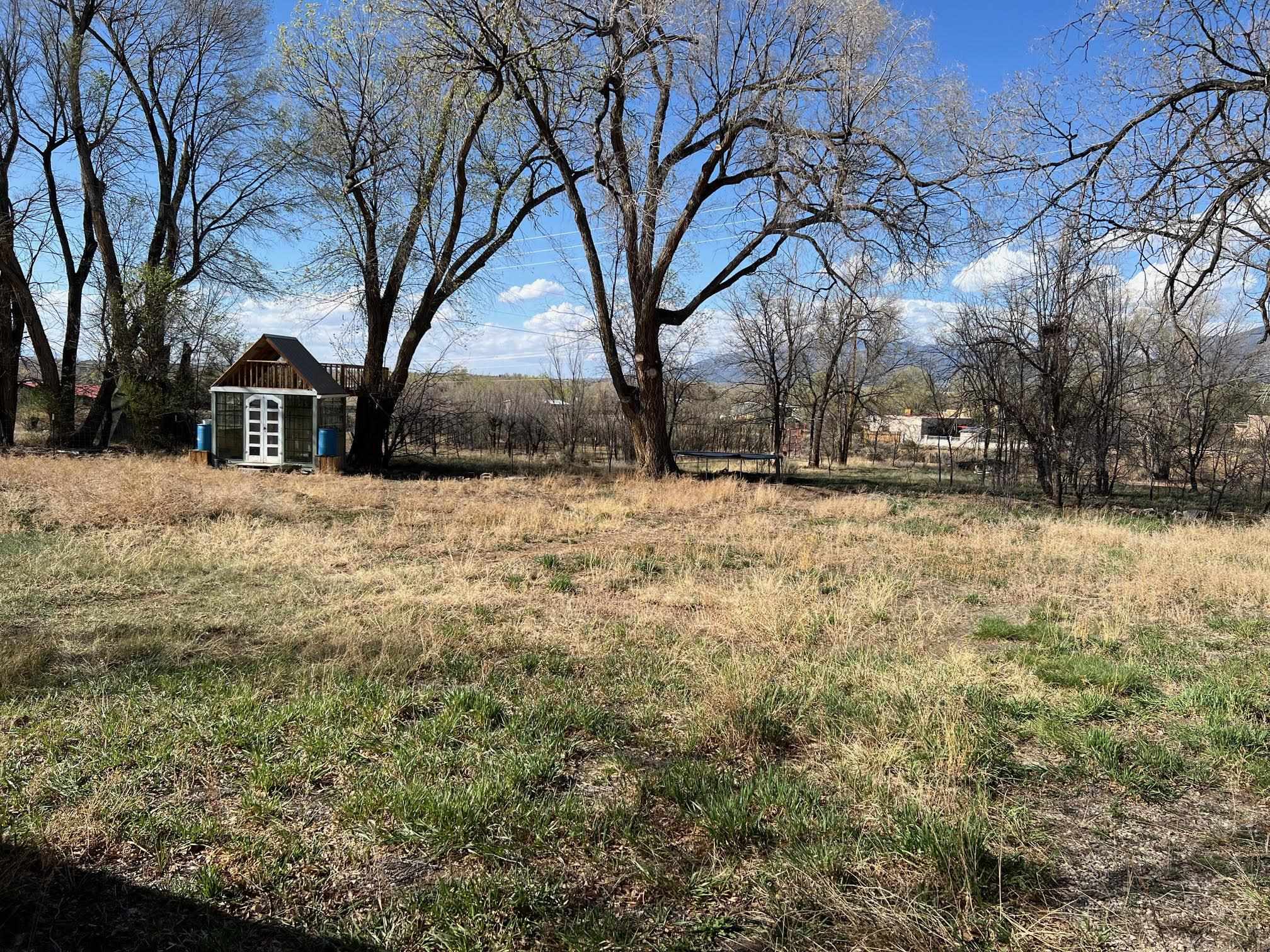 209 Herdner Road, Taos, New Mexico image 22