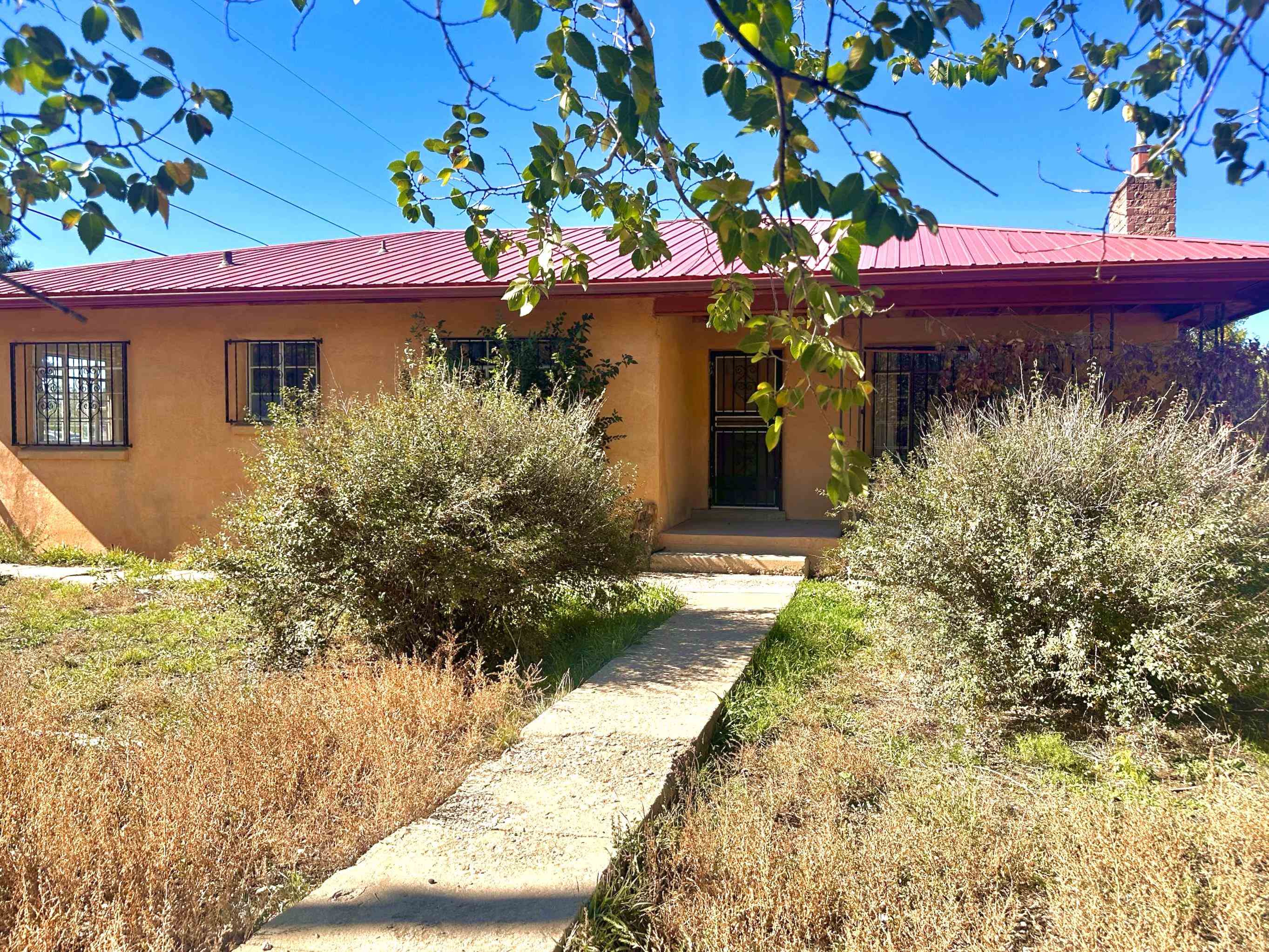 804 Camino Anglada, Taos, New Mexico image 27