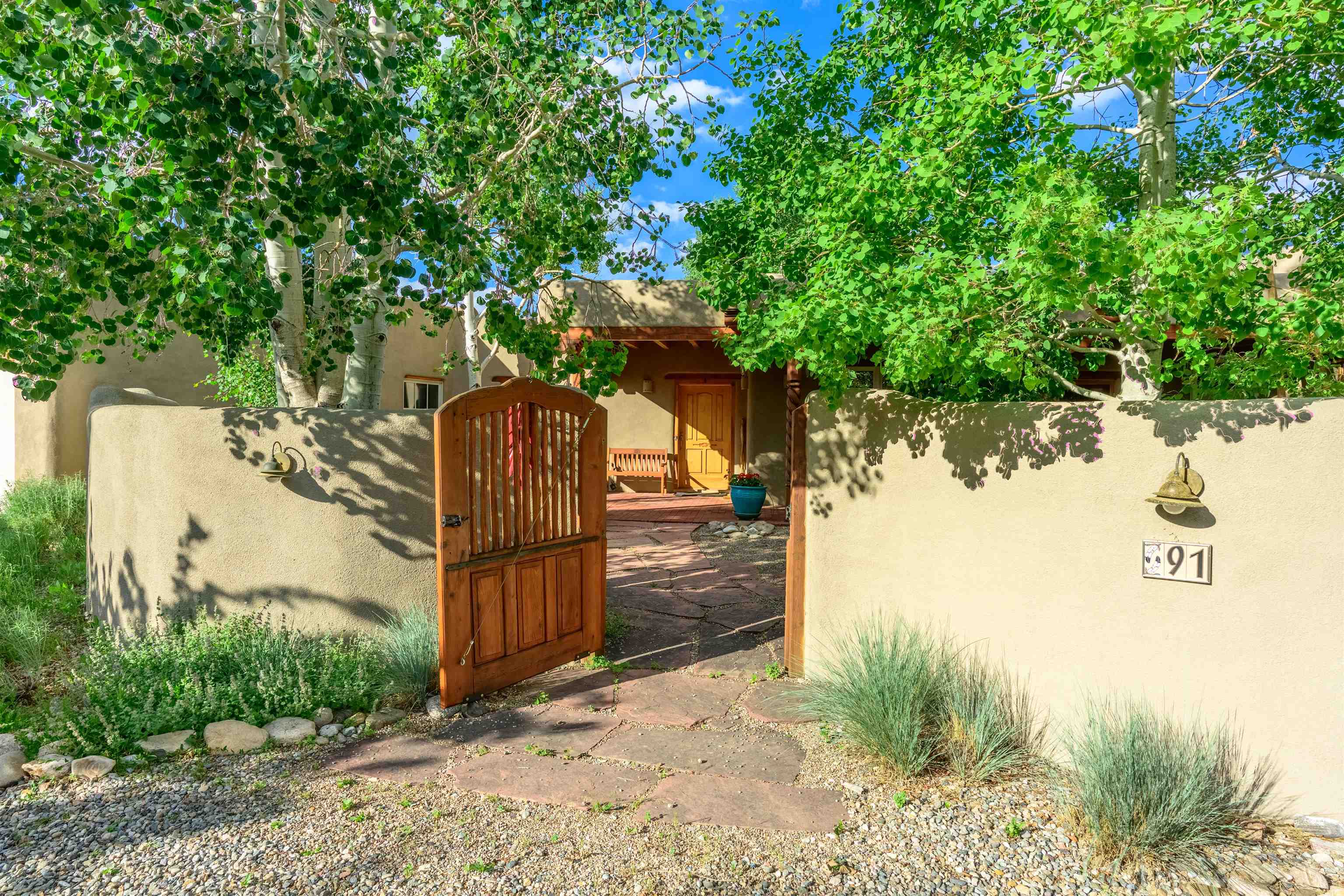 91 Calle Martinez Rd, Arroyo Seco, New Mexico image 11