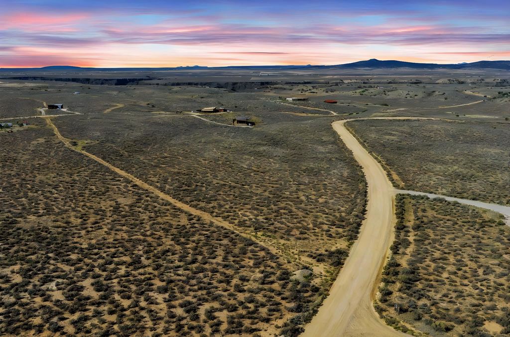 Photo of 2 plus acres Tune Drive, El Prado, NM 87529 (MLS # 114230)