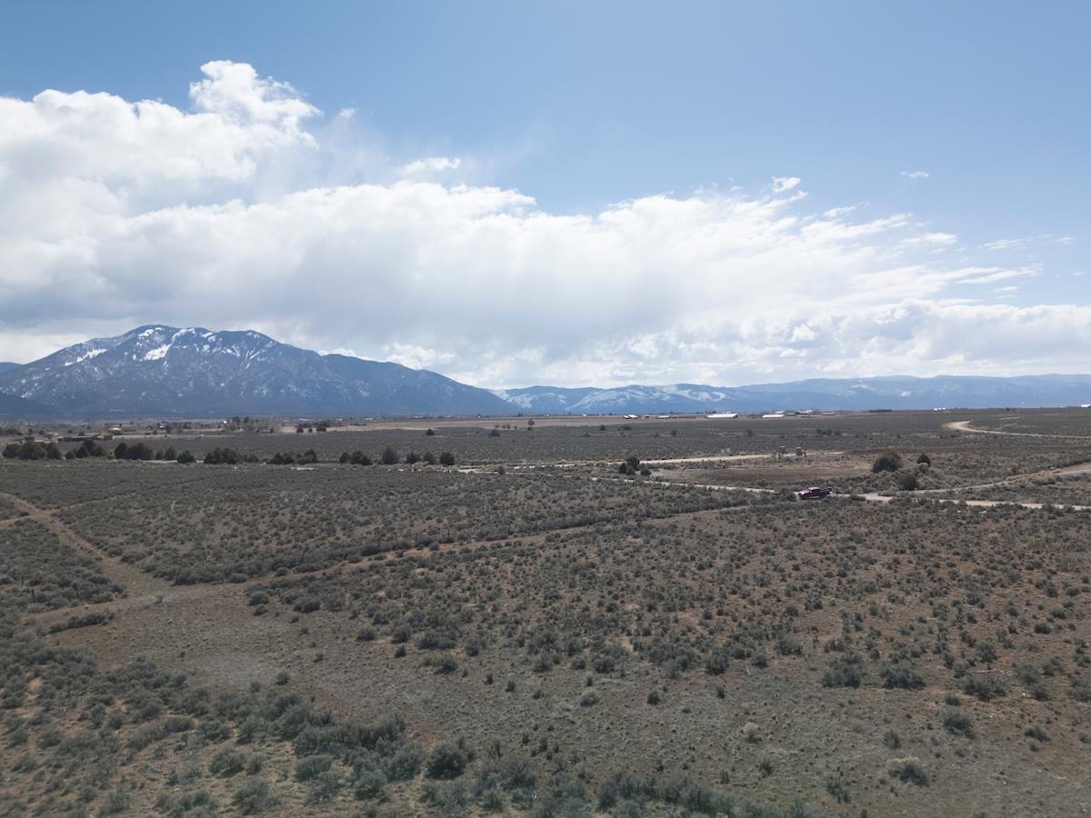 Lot 17 Cavalry Camp, Arroyo Seco, New Mexico image 3