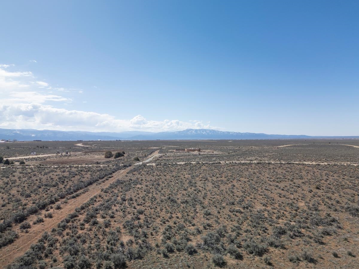 Lot 17 Cavalry Camp, Arroyo Seco, New Mexico image 4