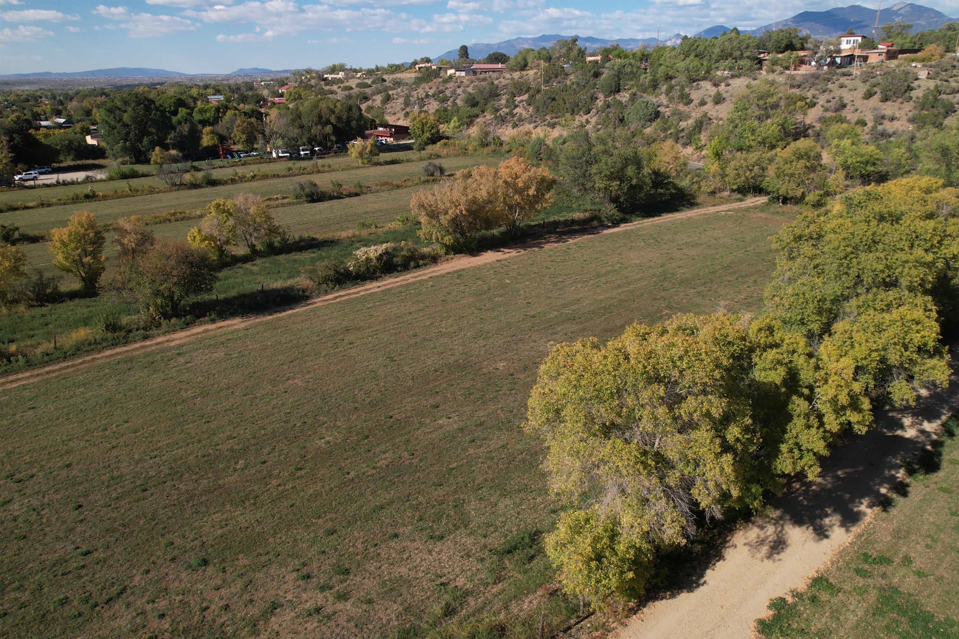 Unk Camino De La Abajo, Ranchos de Taos, New Mexico image 7