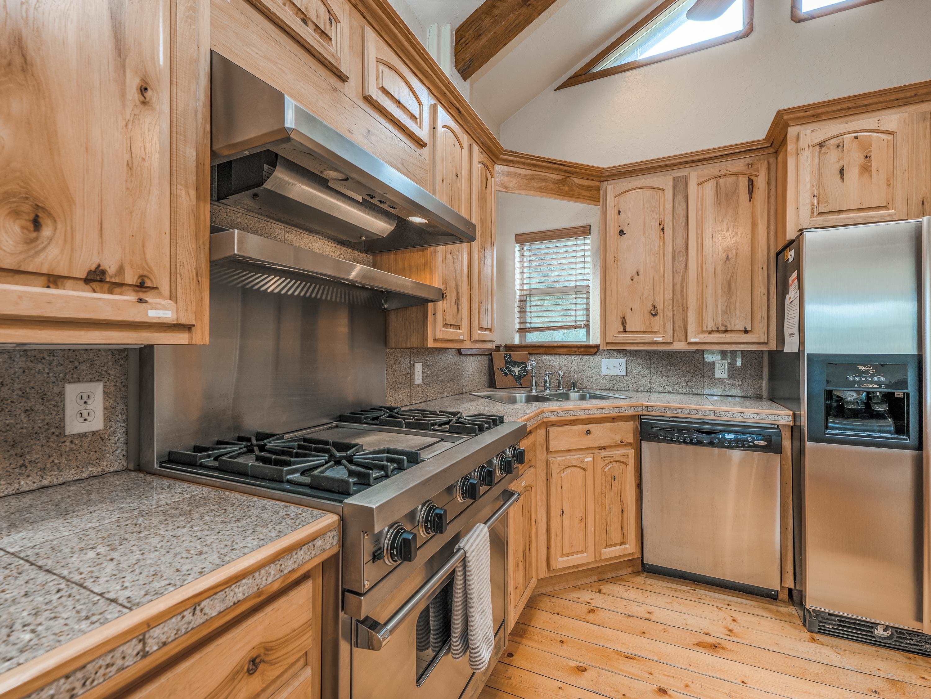 Angel Fire, New Mexico 87710, United States, 4 Bedrooms Bedrooms, ,4 BathroomsBathrooms,Residential,Active,155004