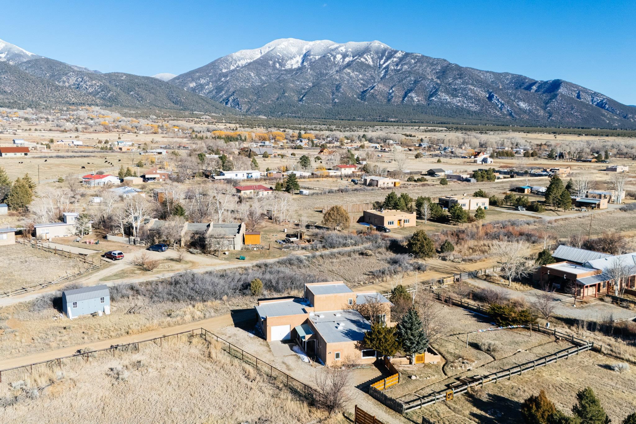 63 Las Animas Rd, Arroyo Seco, New Mexico image 4