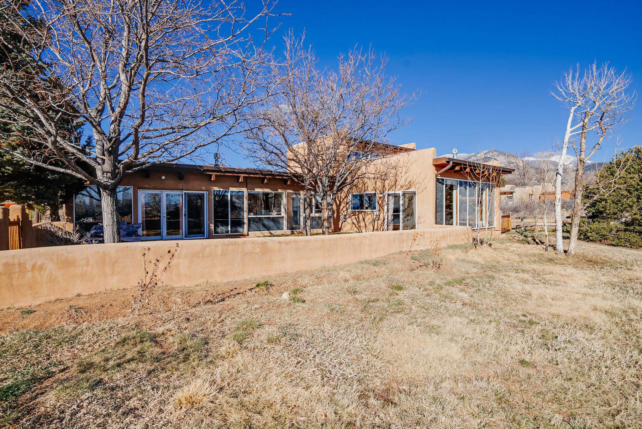63 Las Animas Rd, Arroyo Seco, New Mexico image 36