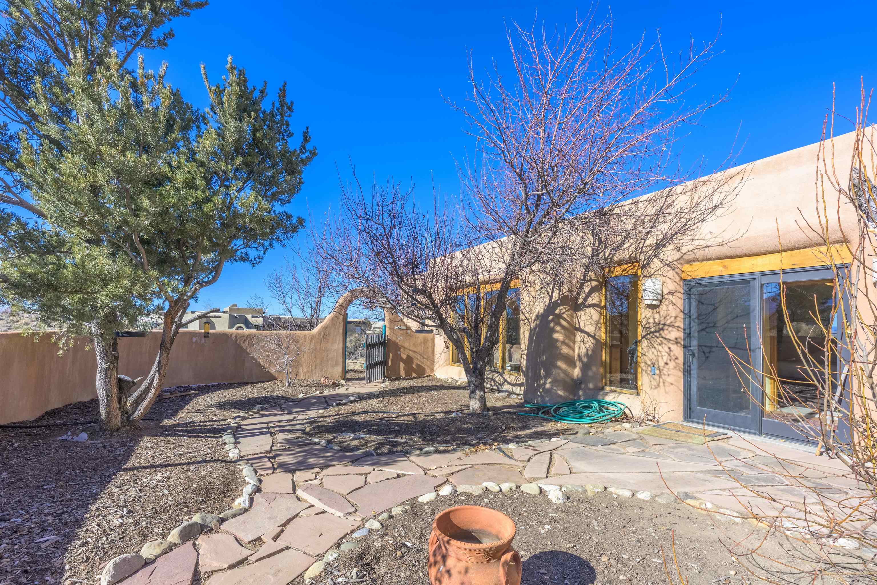 46 Irish Road, Ranchos de Taos, New Mexico image 21