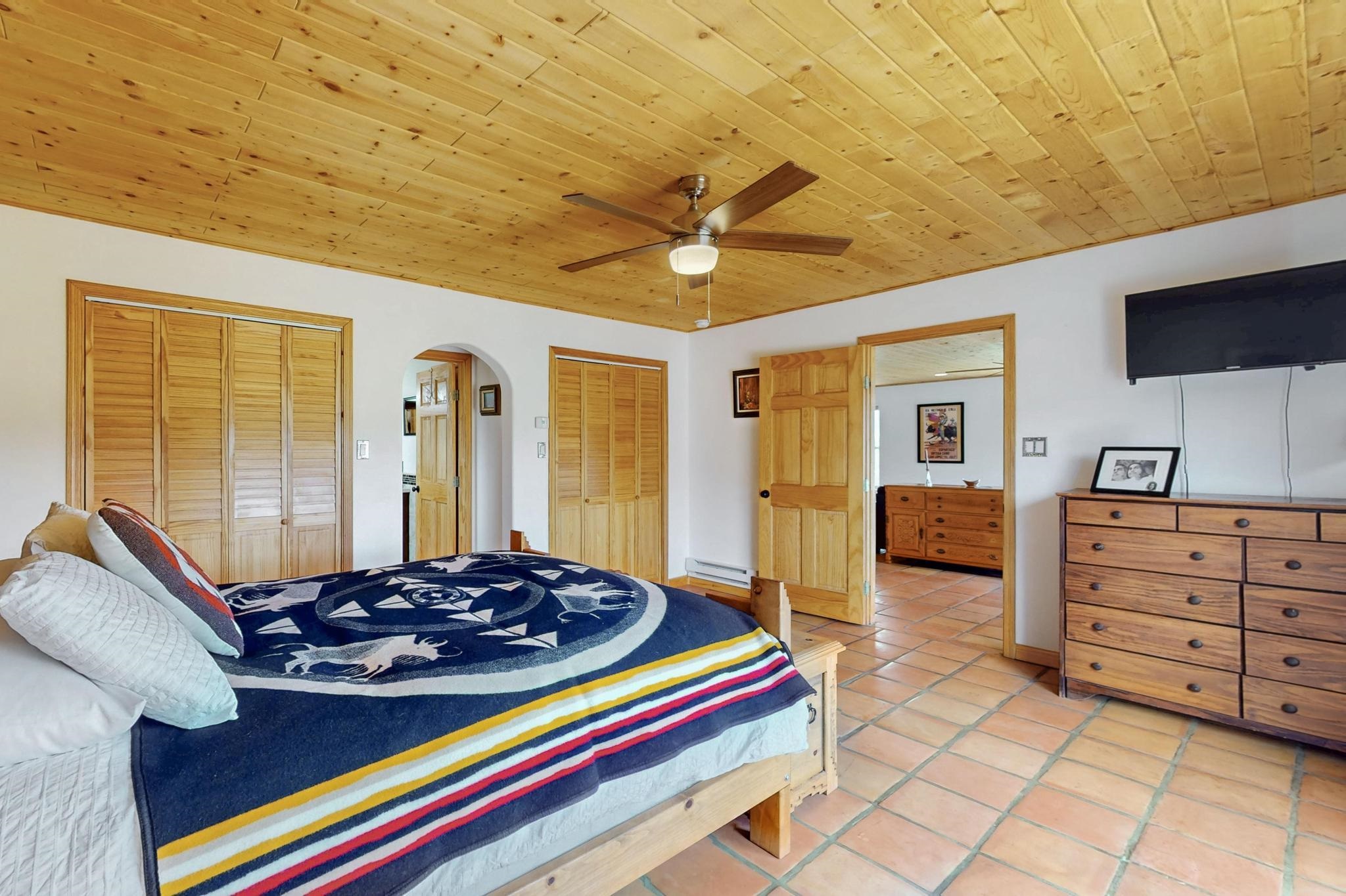 46 Tatanka Trail, Ranchos de Taos, New Mexico image 19