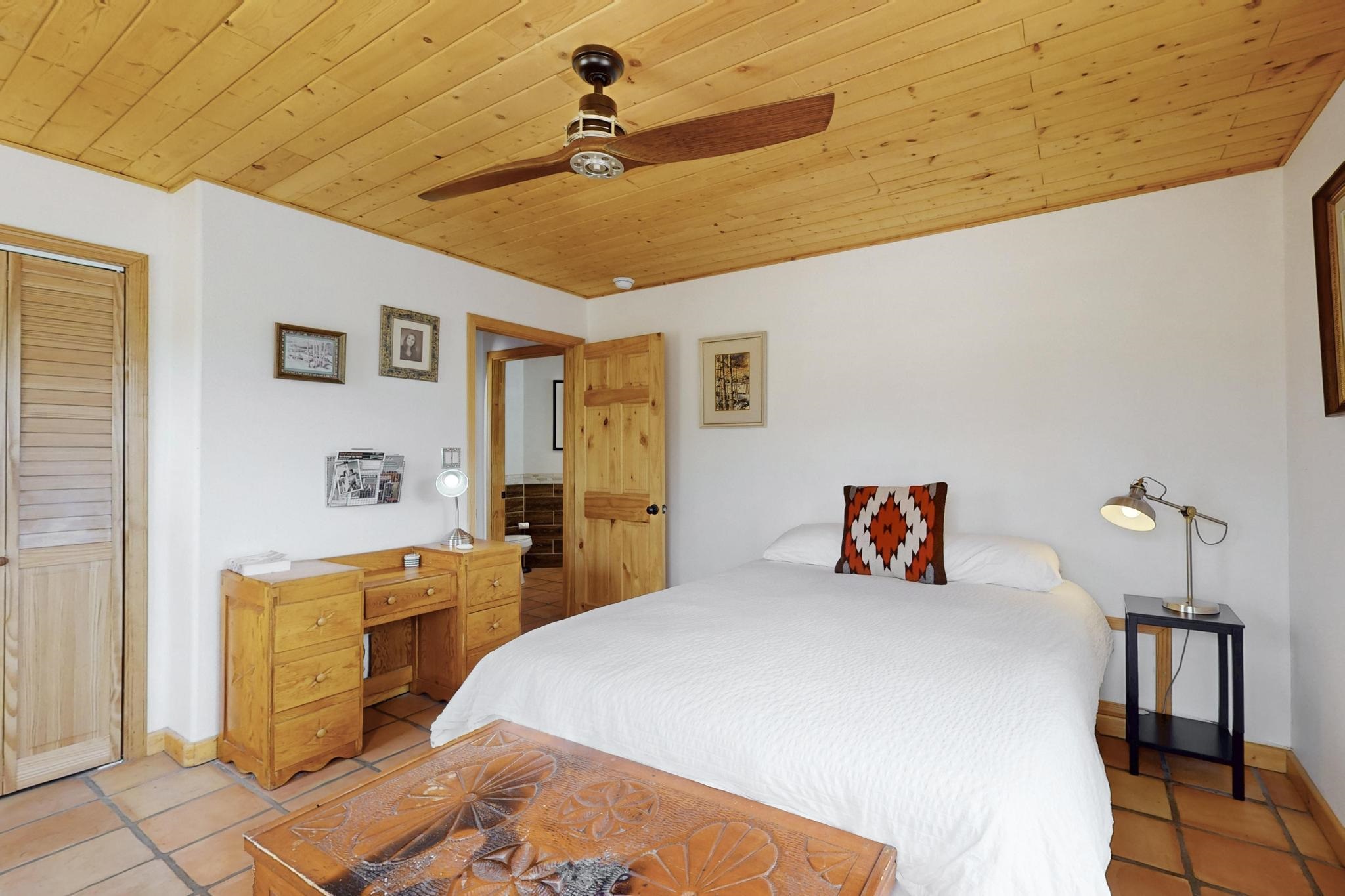 46 Tatanka Trail, Ranchos de Taos, New Mexico image 24