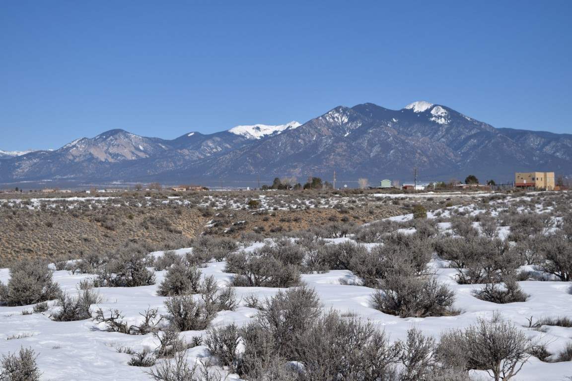 Blueberry Hill Road, El Prado, New Mexico image 1