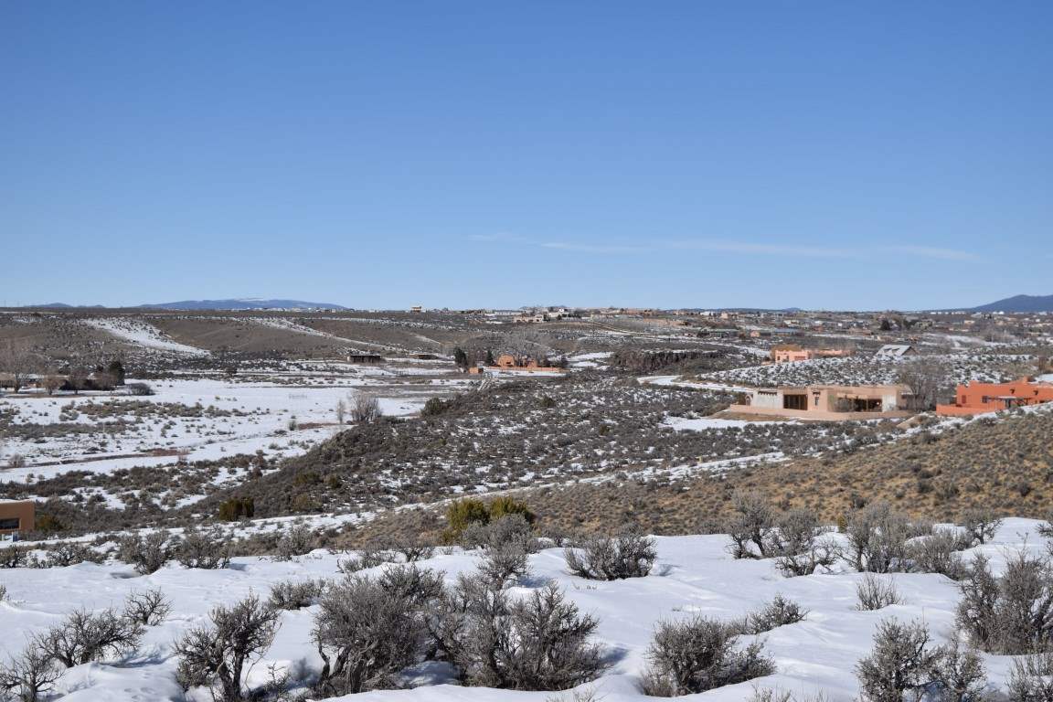 Blueberry Hill Road, El Prado, New Mexico image 12