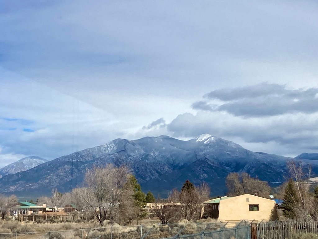 Photo of 493 Palomita Court, Taos, NM 87571 (MLS # 114509)