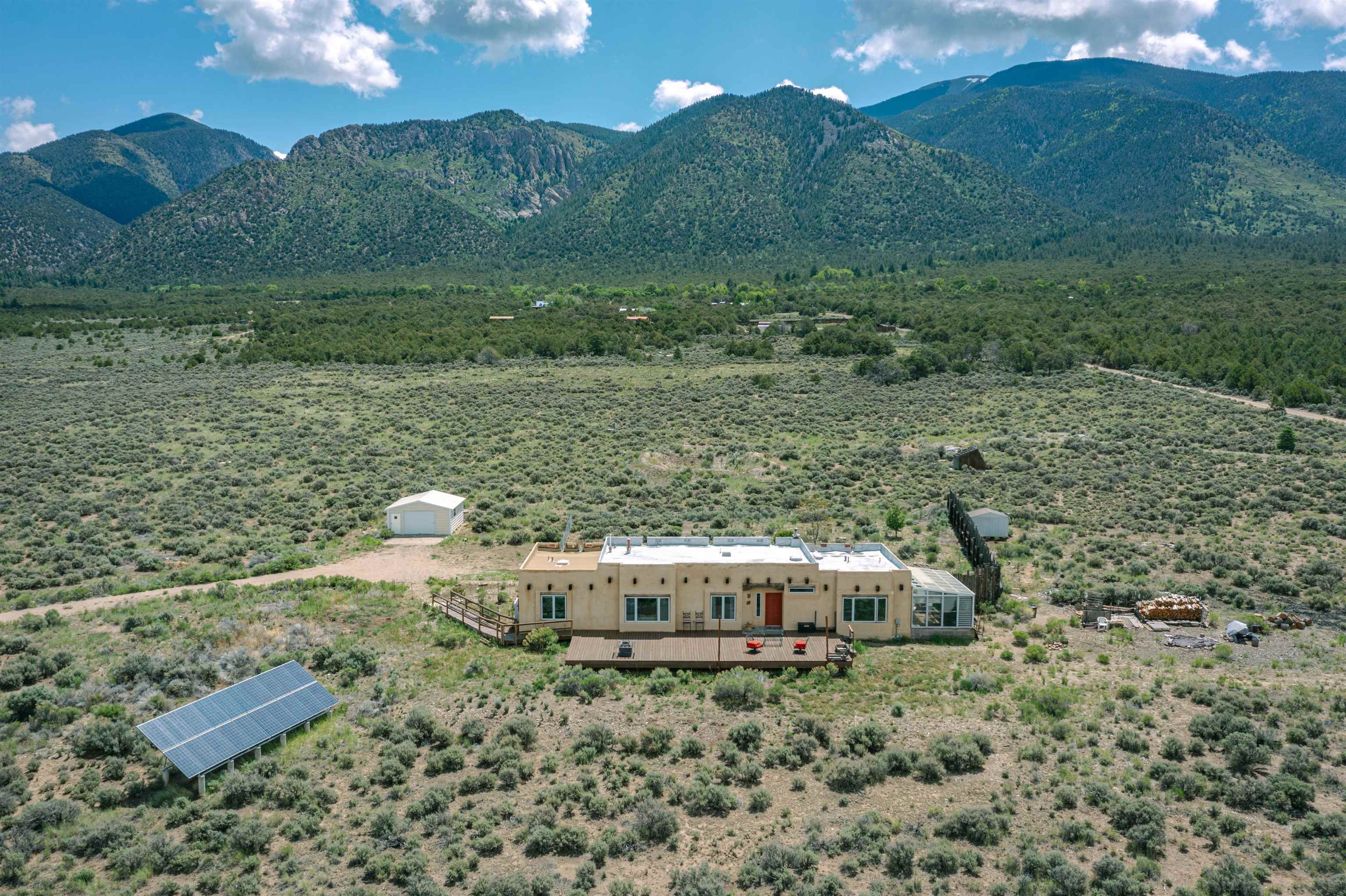 131 Quintana Rd Questa NM 87556