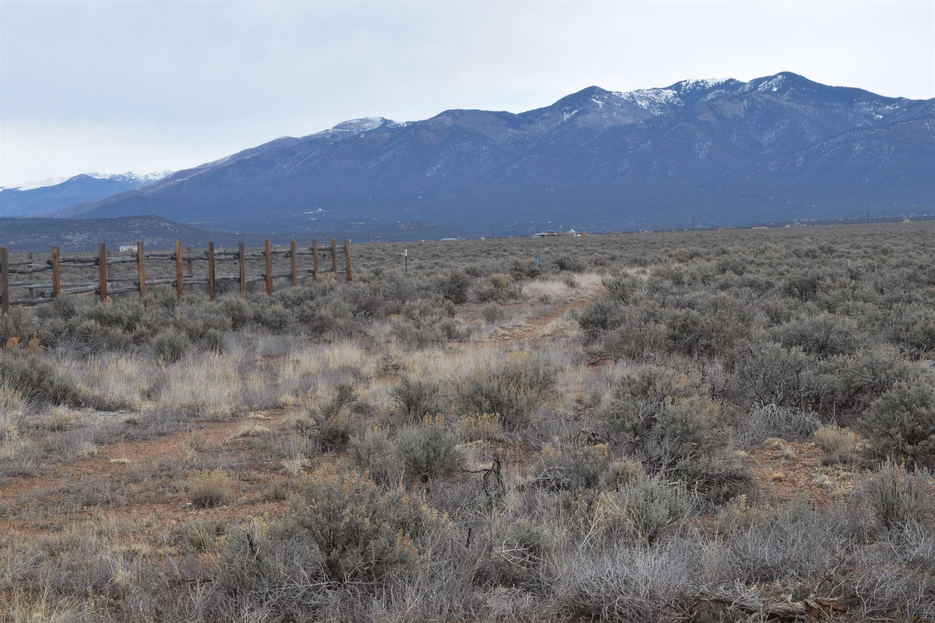 Mels Drive, El Prado, New Mexico image 4