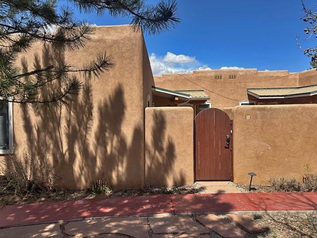 512 Acoma Street #H, Taos, New Mexico image 1