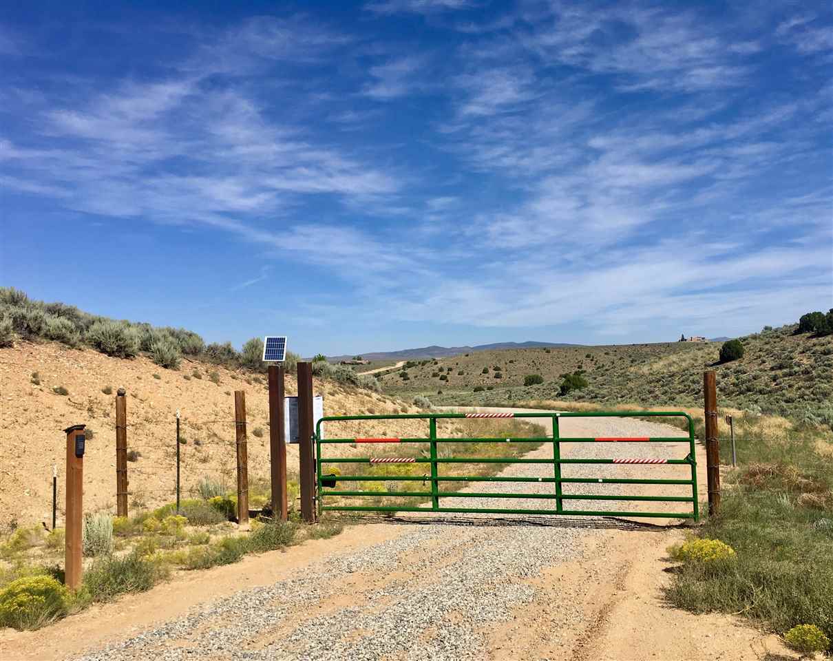 Tract A 1C Calle Feliberto, Taos, New Mexico image 1