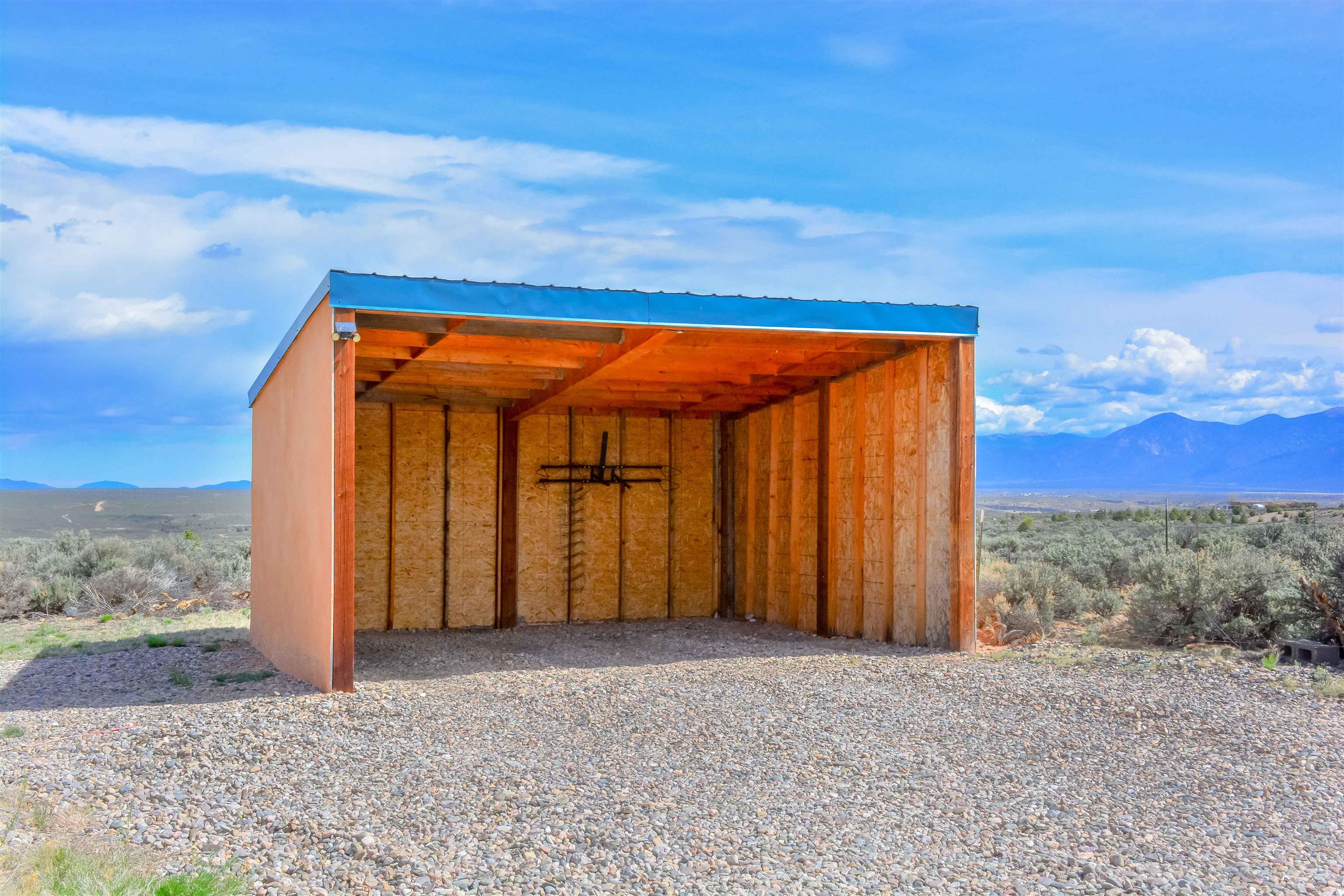 940 State Road 570, Ranchos de Taos, New Mexico image 17