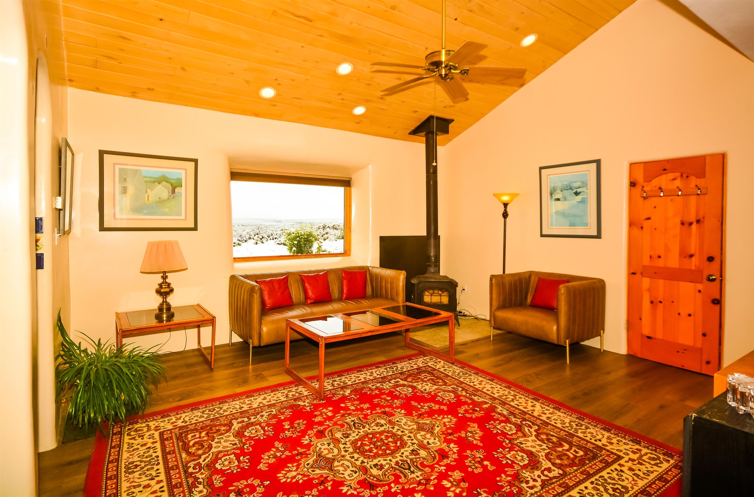 940 State Road 570, Ranchos de Taos, New Mexico image 2