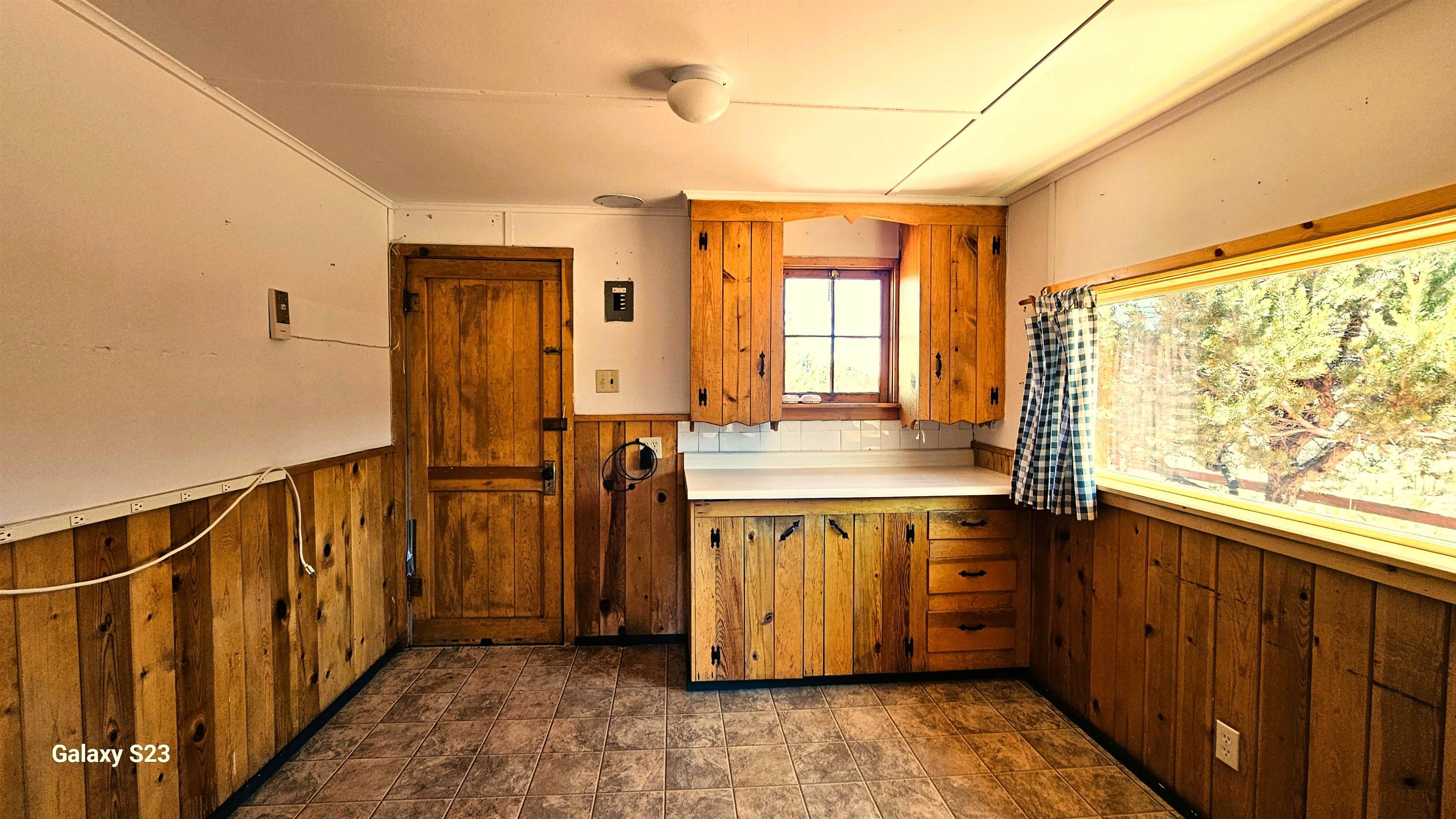 Questa, New Mexico 87556, United States, 2 Bedrooms Bedrooms, ,Residential,Active,171743